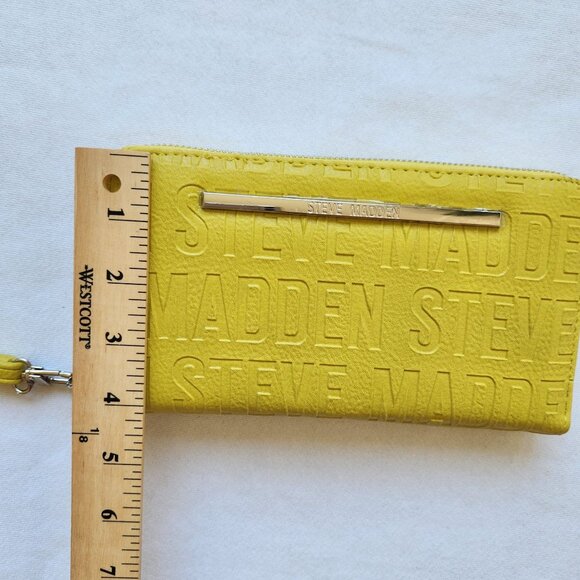 Steve Madden Yellow Embossed Logo Zip-Around Wallet Wristlet Bag Strap Fun - Picture 7 of 7